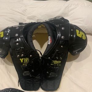 Football shoulder pads, small 12-13”, great condition, worn 1x